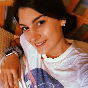 Meet your Posher, Avanna